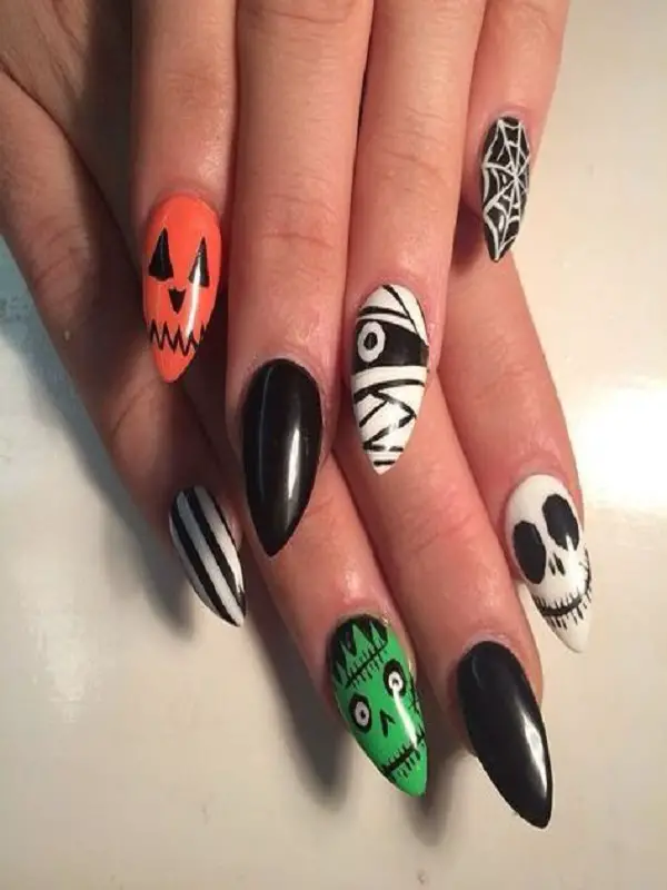 Halloween nails 