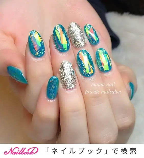 aurora nail